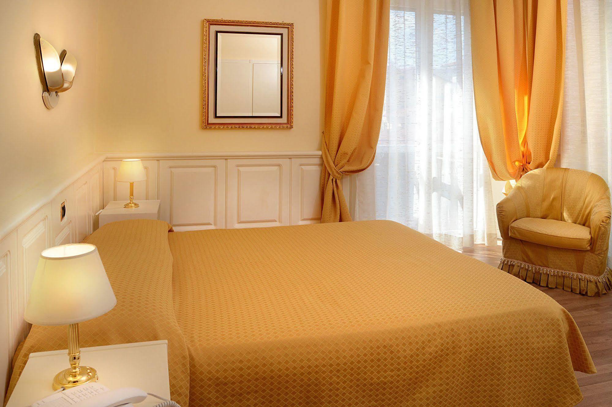 Ambasciatori Palace Монтекатини-Терме Экстерьер фото